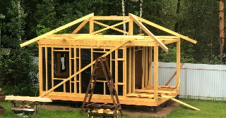 Сарай из бруса 100х100 в Видном - строительство под ключ | Строй-Вдн от 41400 руб.
